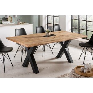 Estila Industriálny jedálenský stôl Andala z masívneho dreva s čiernymi kovovými nohami 200cm